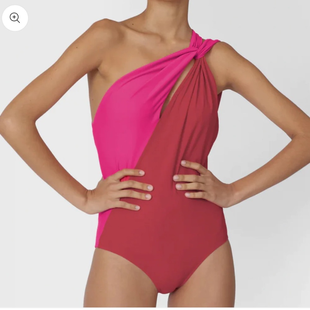 $485 ARAKS Pink Red Colorblock One Piece Swimsuit resort women size XS